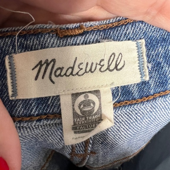 Madewell Classic Straight Jean Size 26 Light Wash Ankle Crop - Picture 6 of 9
